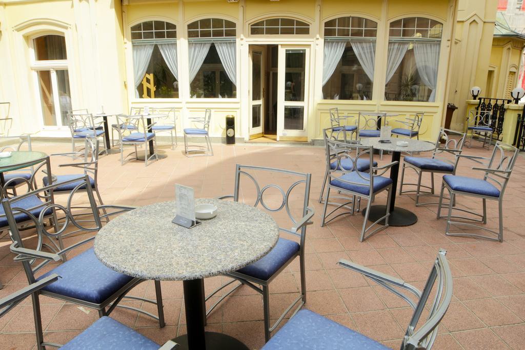 Hotel Pavlov Κάρλοβι Βάρι Εξωτερικό φωτογραφία