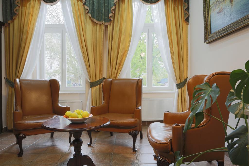 Hotel Pavlov Κάρλοβι Βάρι Εξωτερικό φωτογραφία
